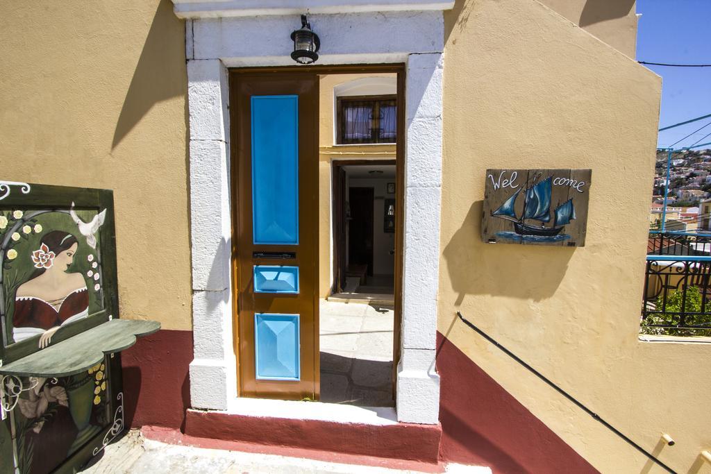 Symi Center Hotel Buitenkant foto
