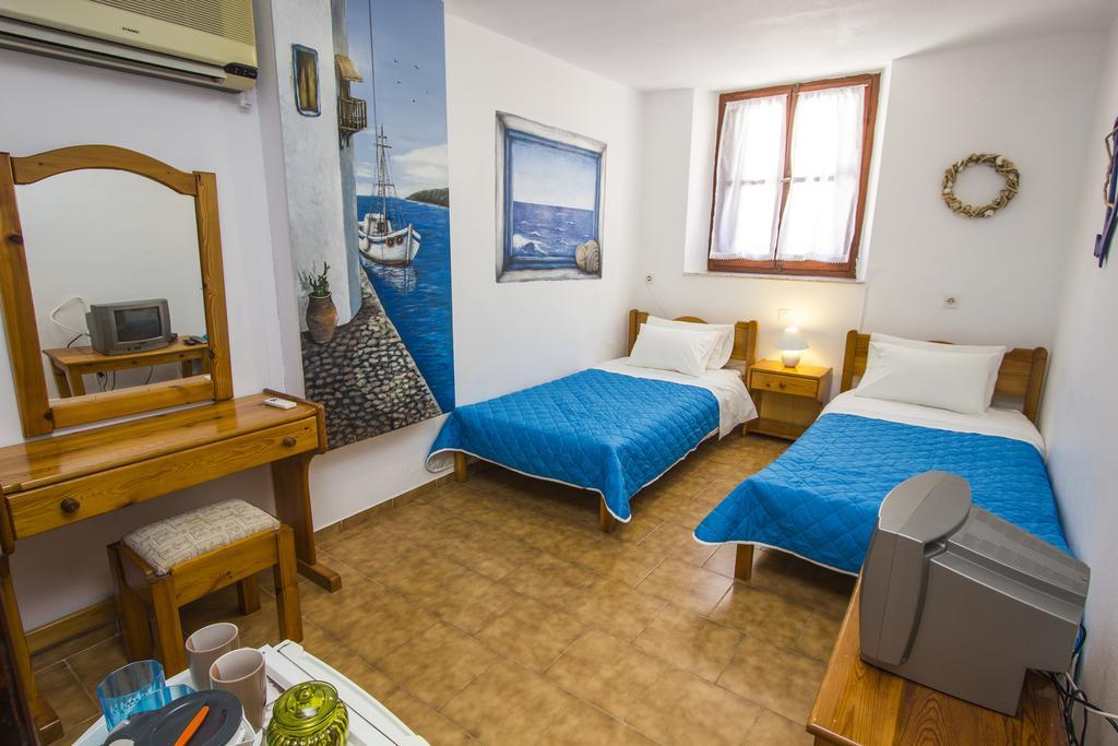 Symi Center Hotel Buitenkant foto