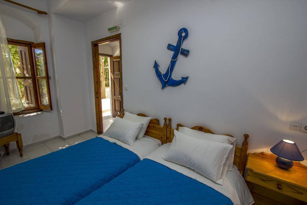Symi Center Hotel Kamer foto