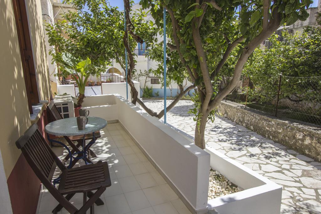 Symi Center Hotel Buitenkant foto